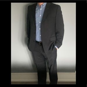 Rossellini/Movie Hugo Boss 3 Button two piece suit